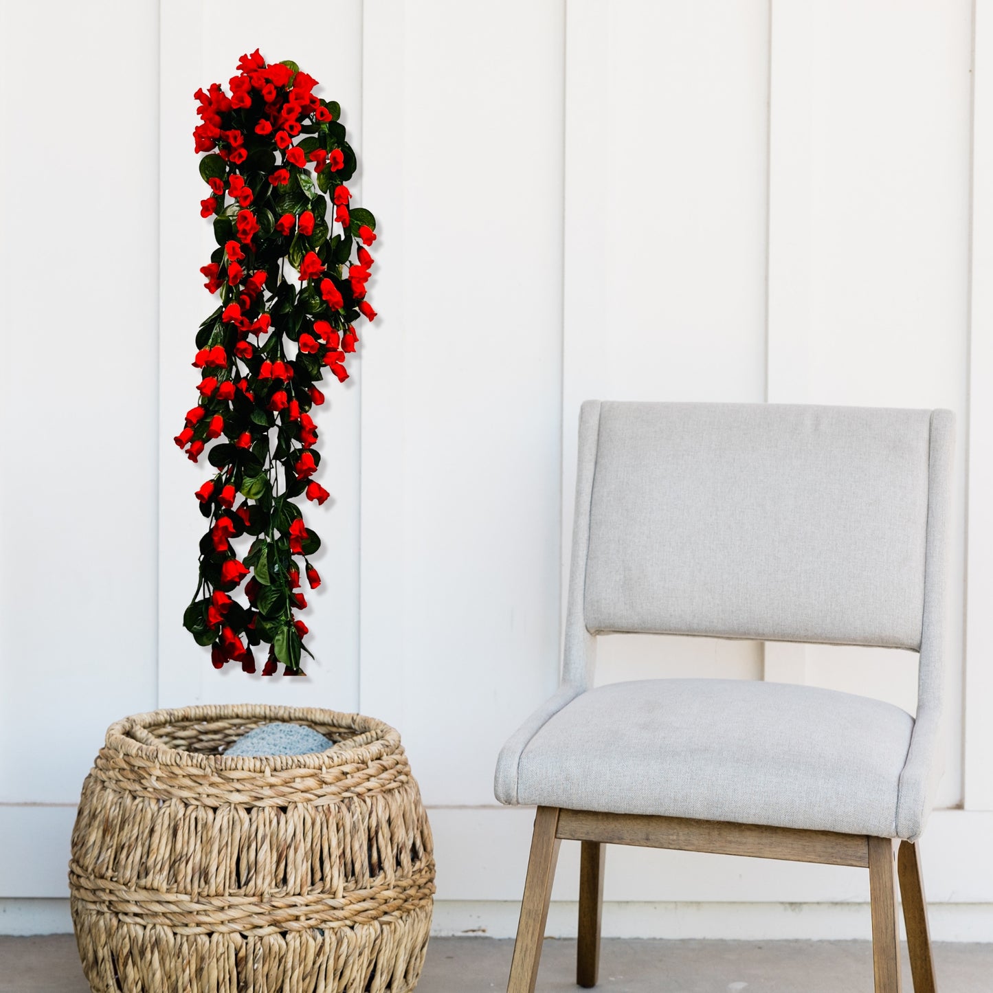 Akaar Rose Bud Falling in Red