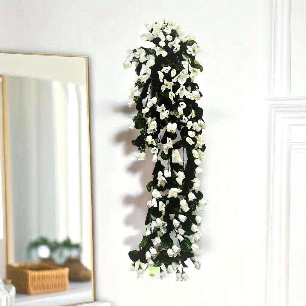 Akaar Rose Bud Falling in White