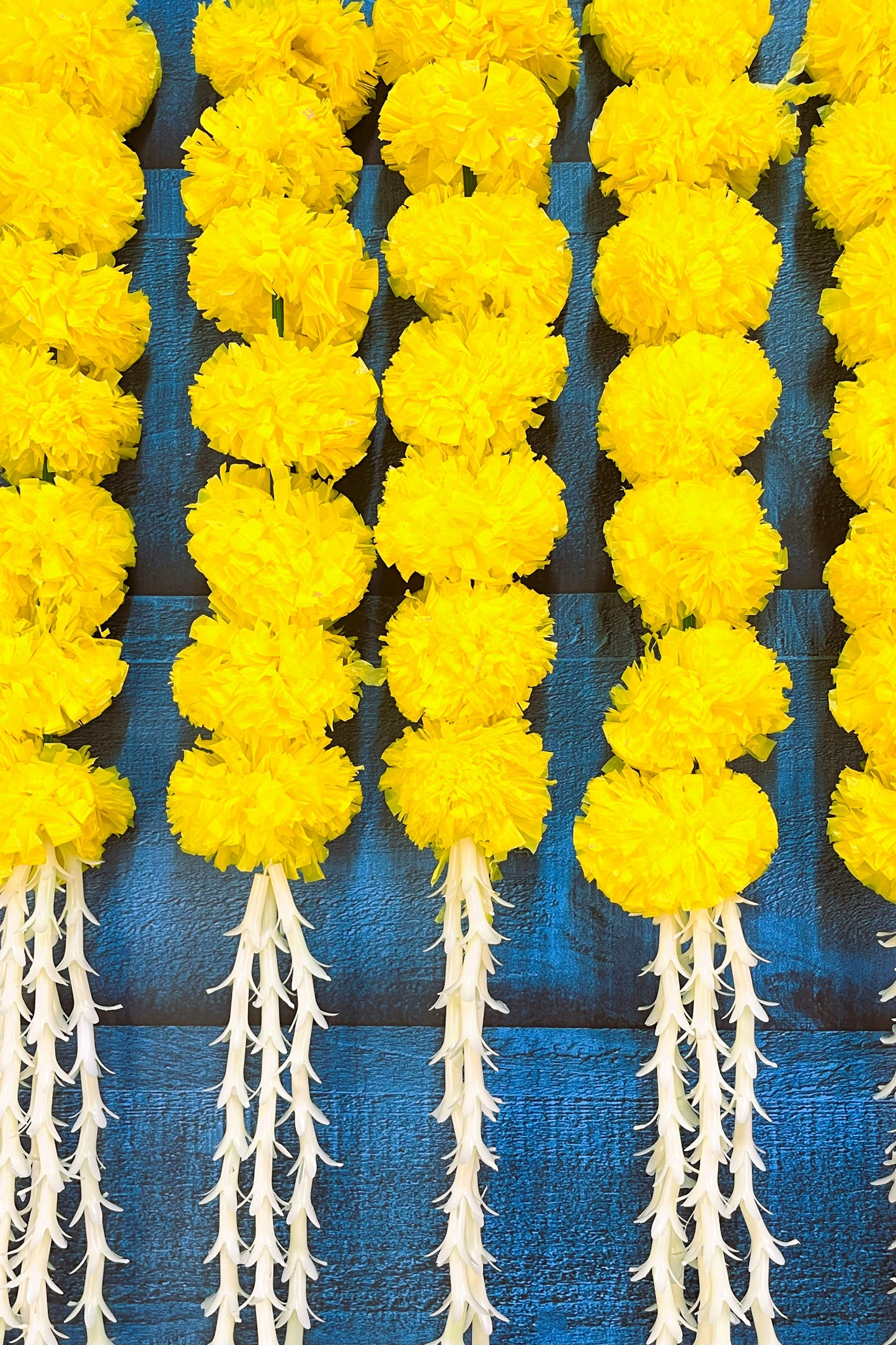 Akaar Marigold Garland with Jasmine and Marigold Endings (Pack of 5)