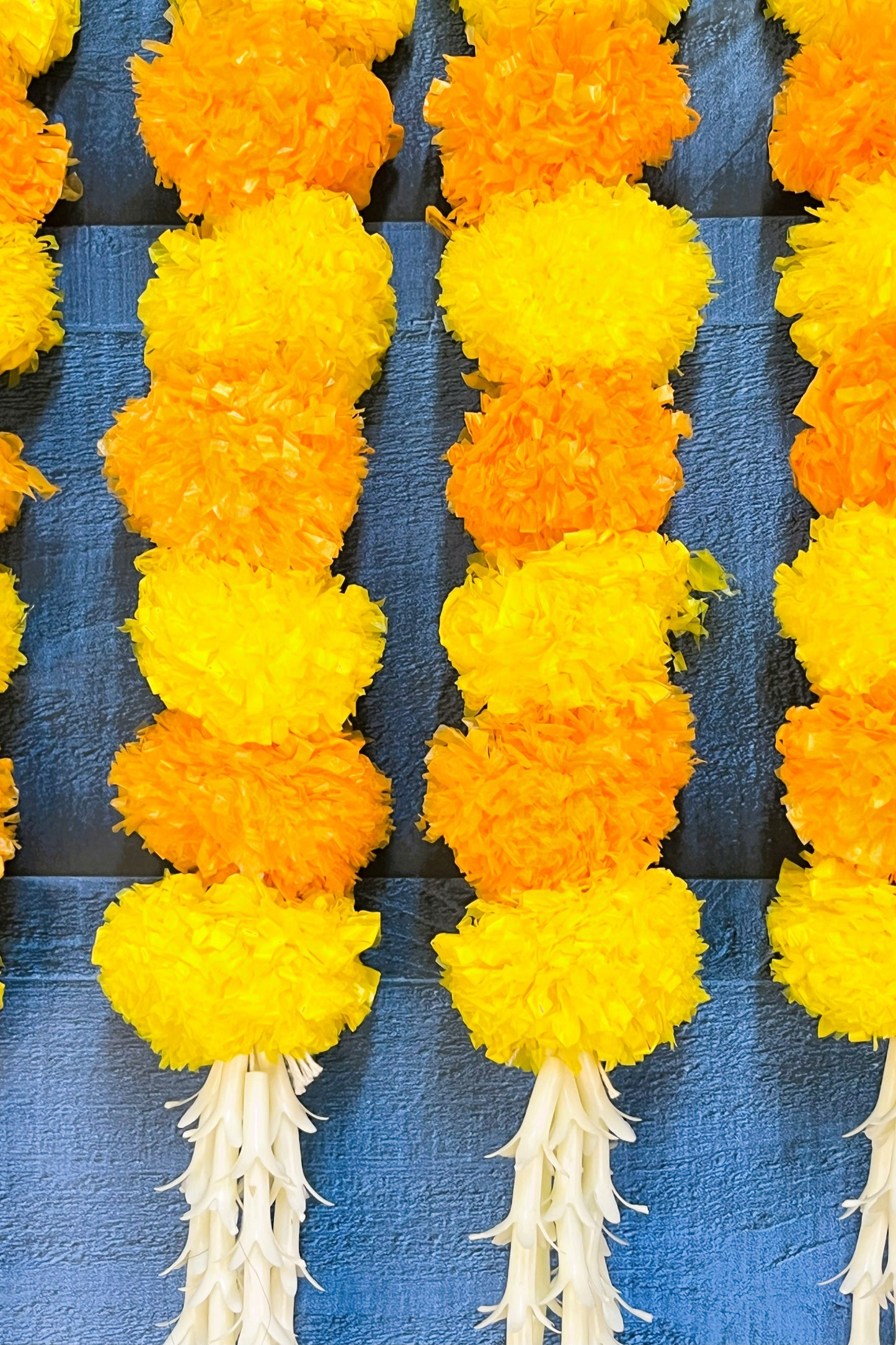 Akaar Marigold Garland with Jasmine and Marigold Endings (Pack of 5)