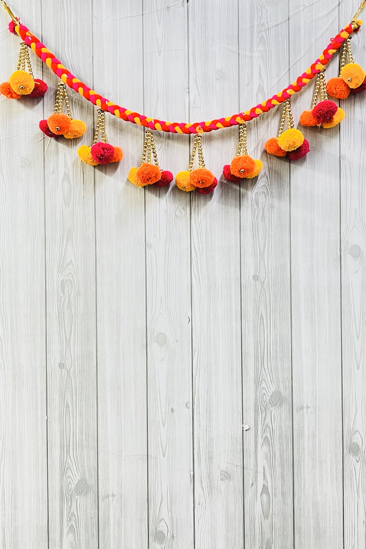 Akaar Multicolor Bandhanwar for Diwali Décor / Pooja Décor