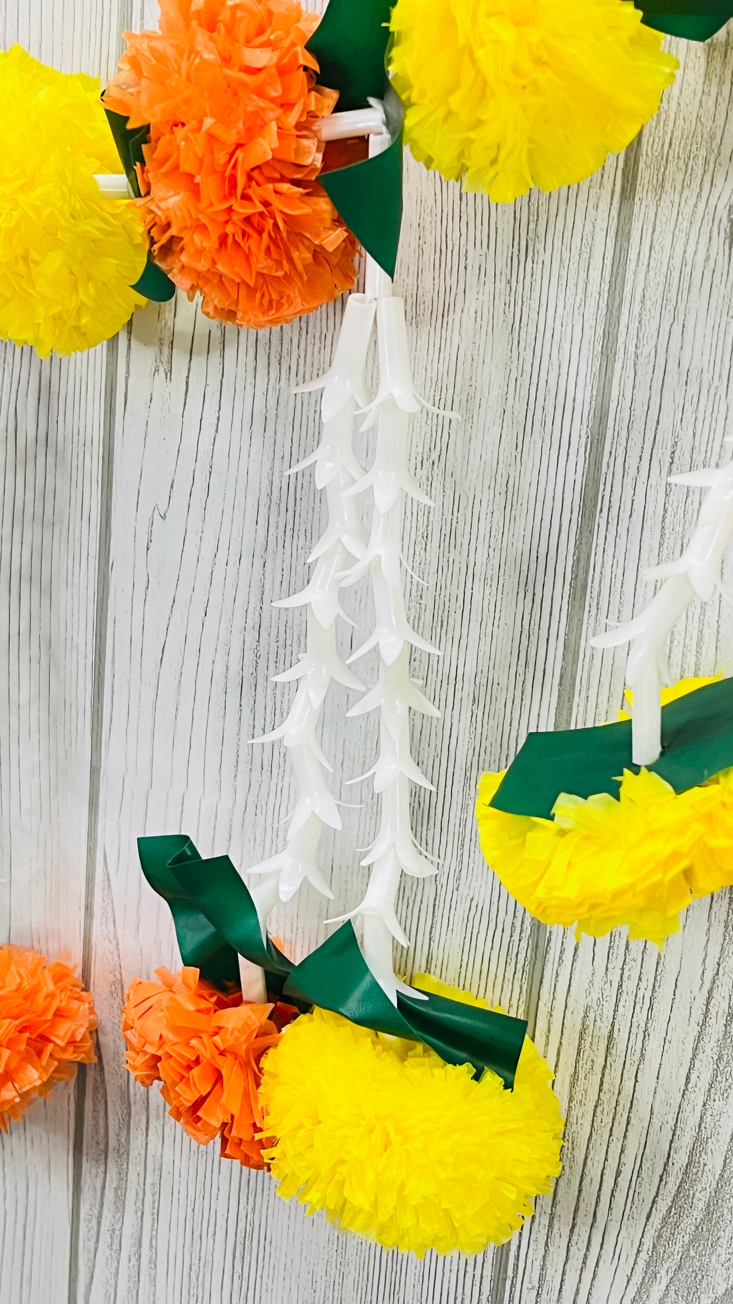 Akaar Festive Bandhanwar in marigold and rajnigandha jhumki