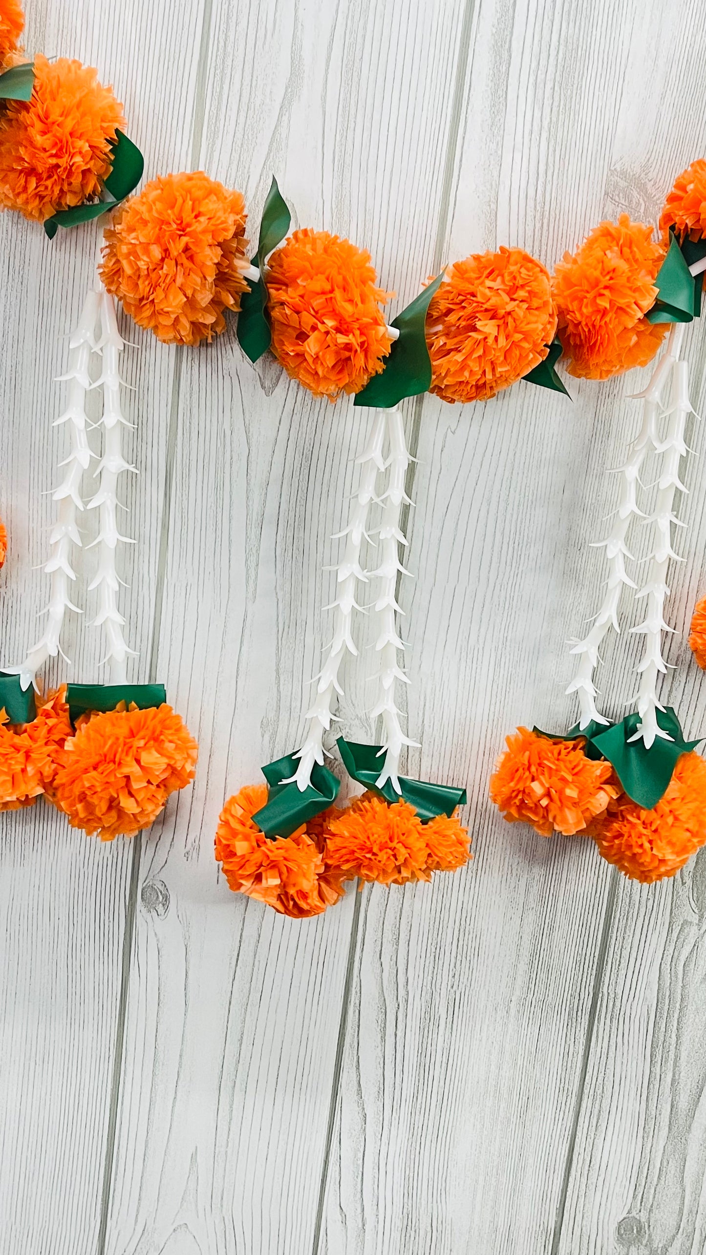 Akaar Festive Bandhanwar in marigold and rajnigandha jhumki