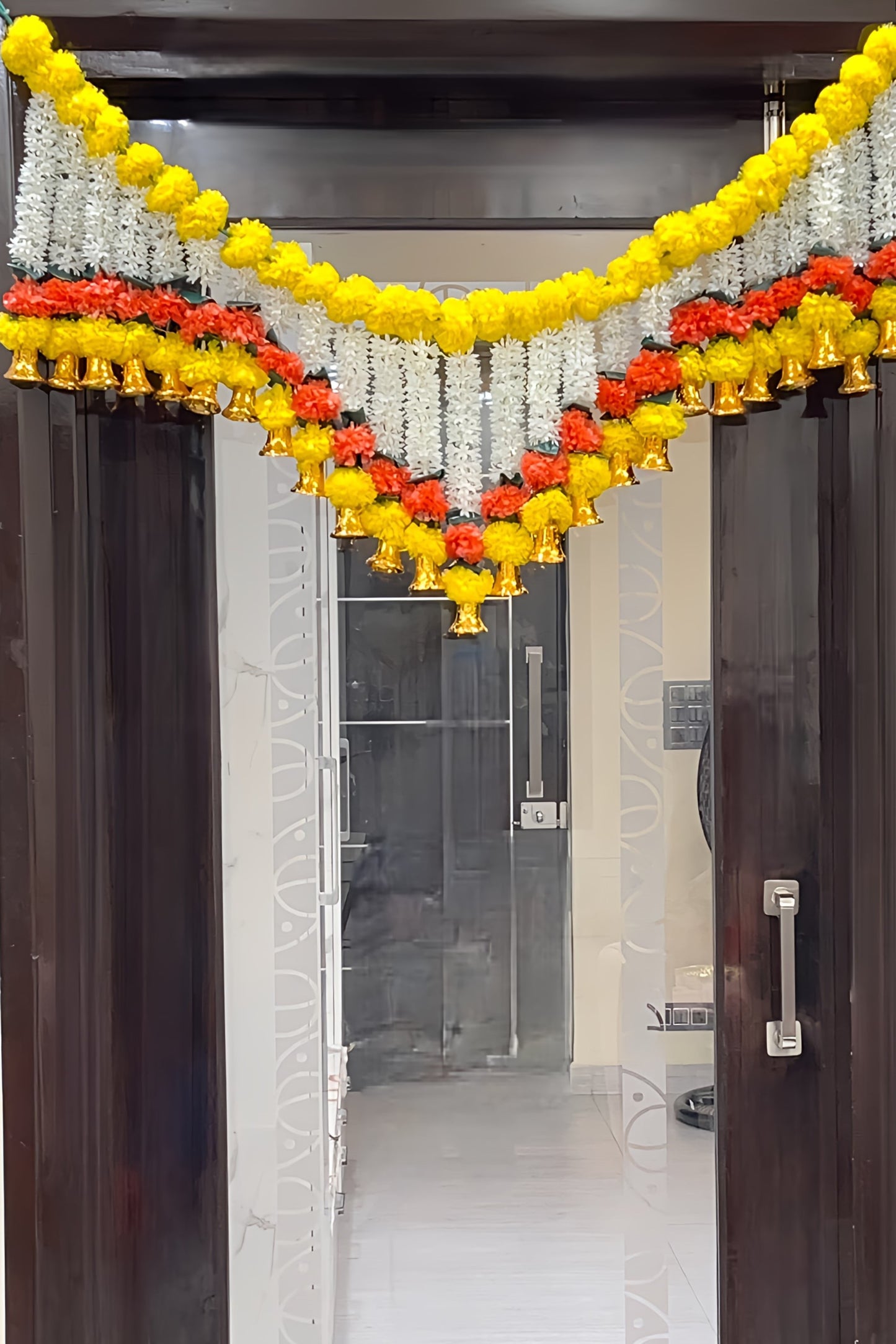 Akaar Artificial Flower Bandhanwar for Diwali Decoration