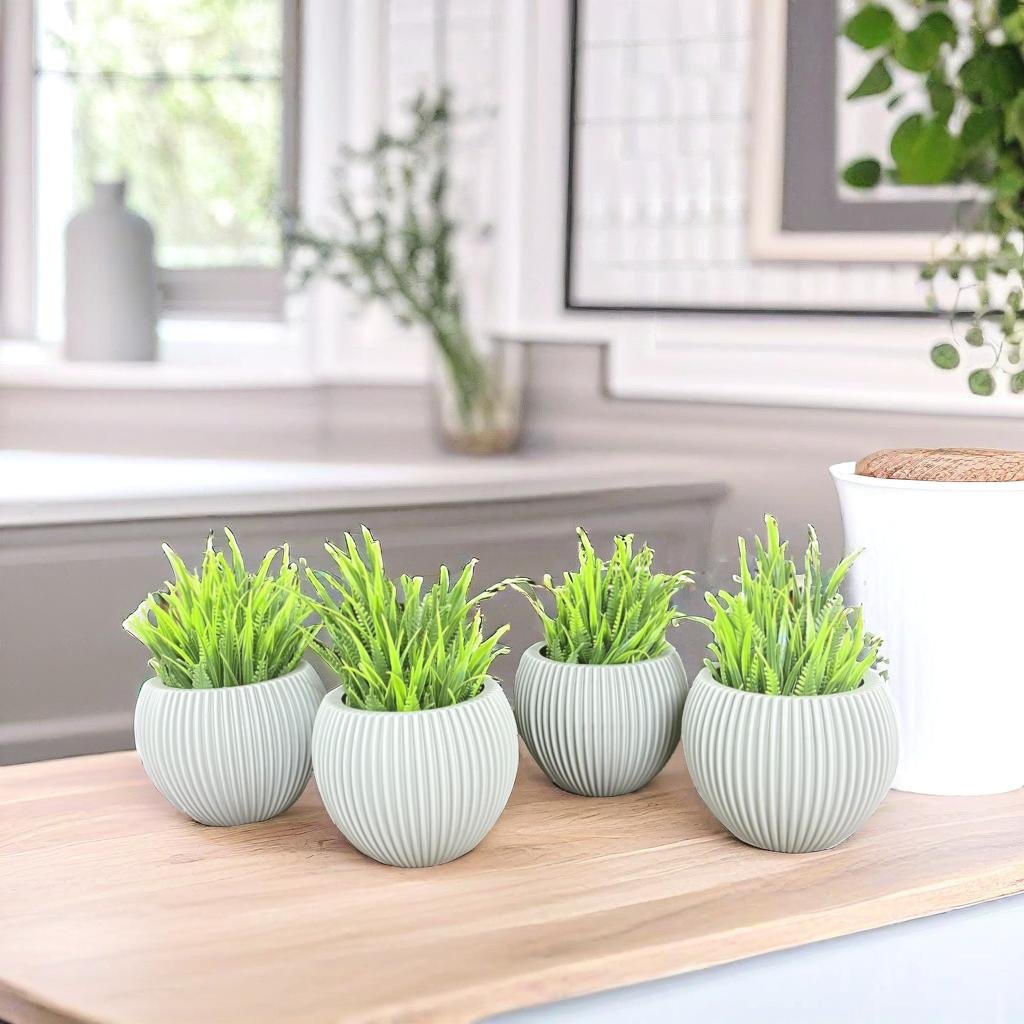 Akaar 4  Grey Ava Pot with Fern