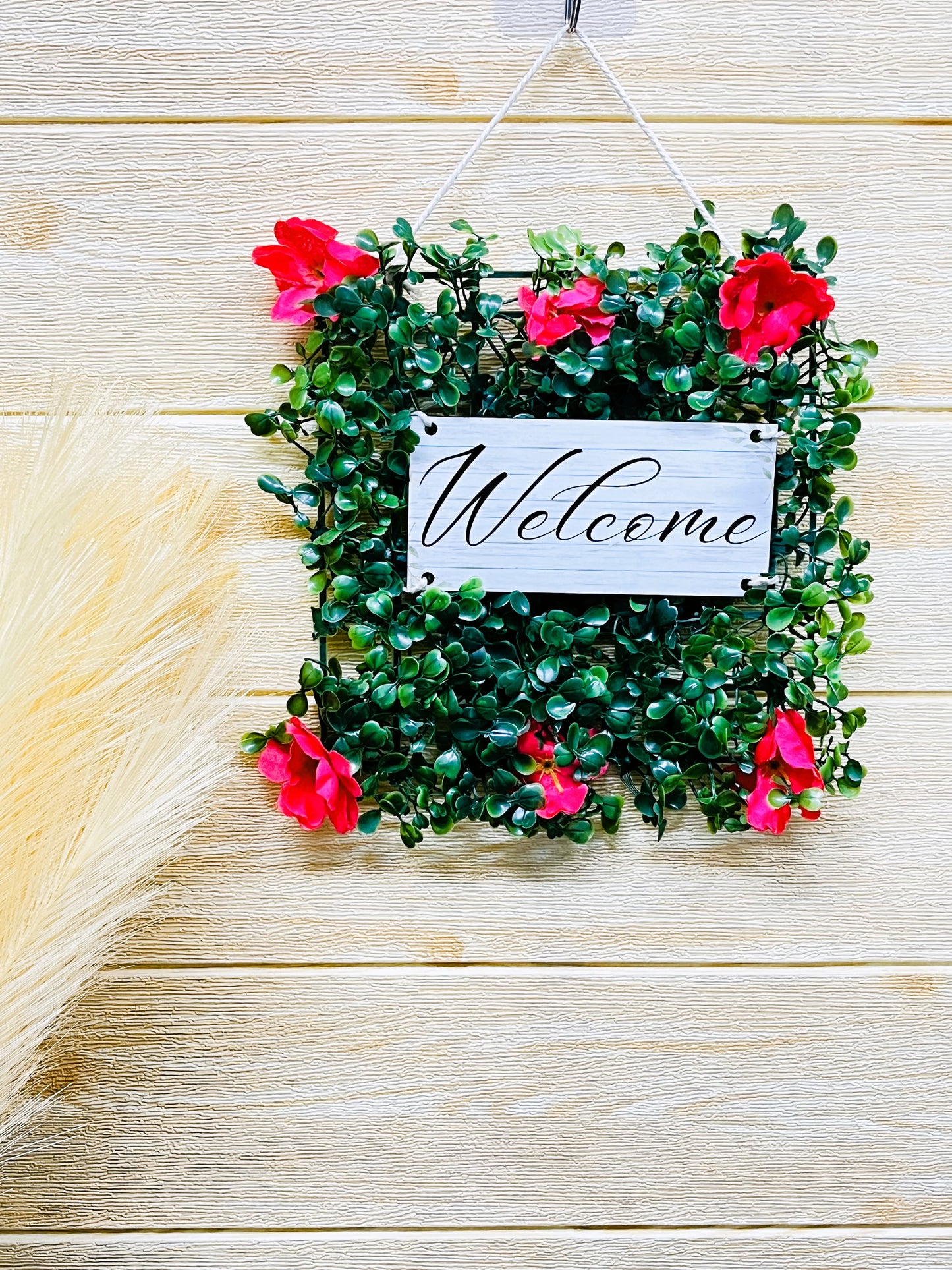 Akaar Welcome Signage in Dark Pink Blossom