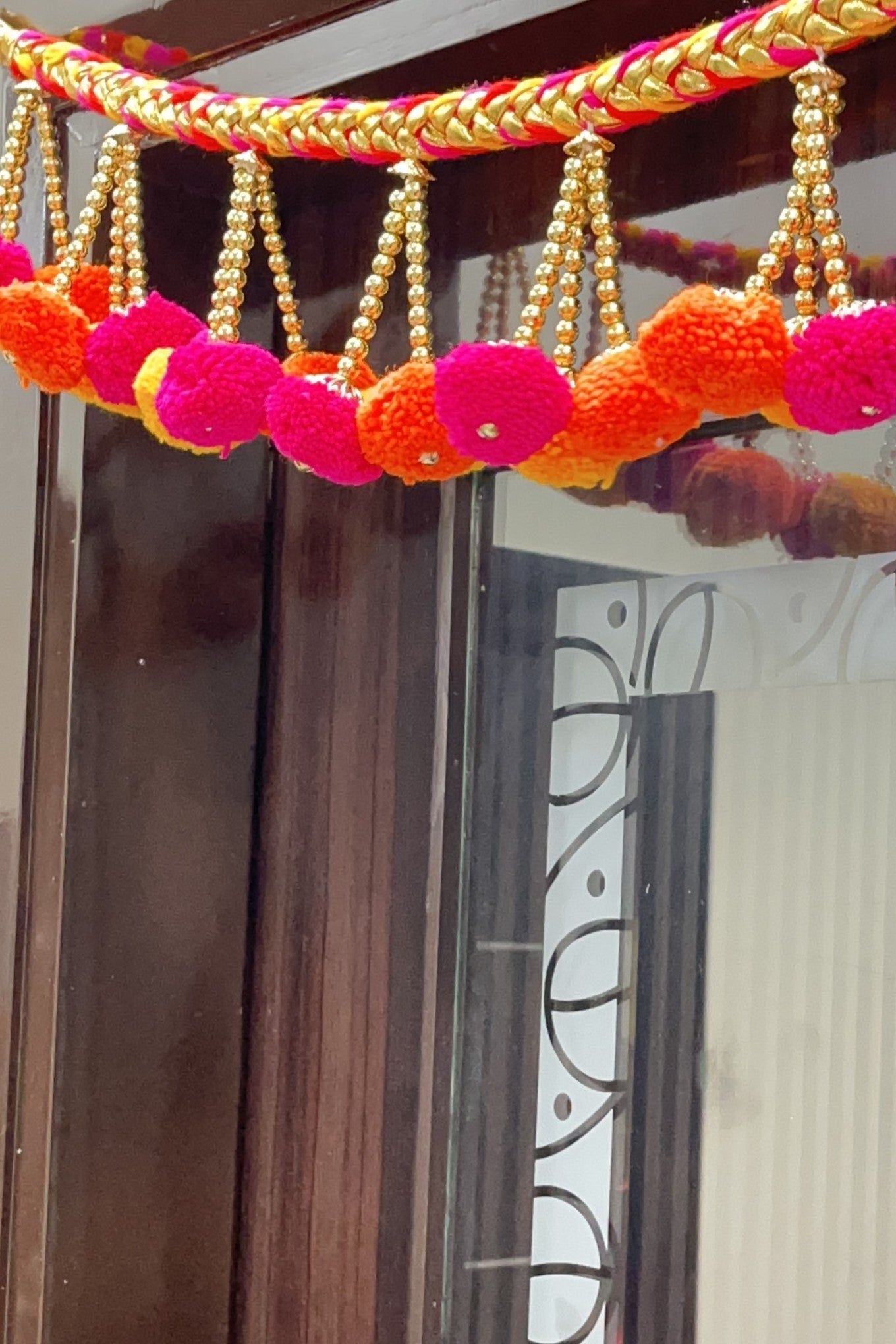 Akaar Multicolor Bandhanwar for Diwali Décor / Pooja Décor